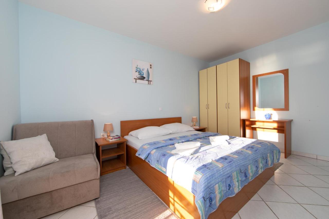 Apartments Simovic Tučepi Kültér fotó